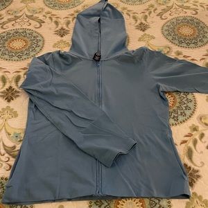 Gap zip up hoodie with pockets. Pool blue. EUC. Thin and soft